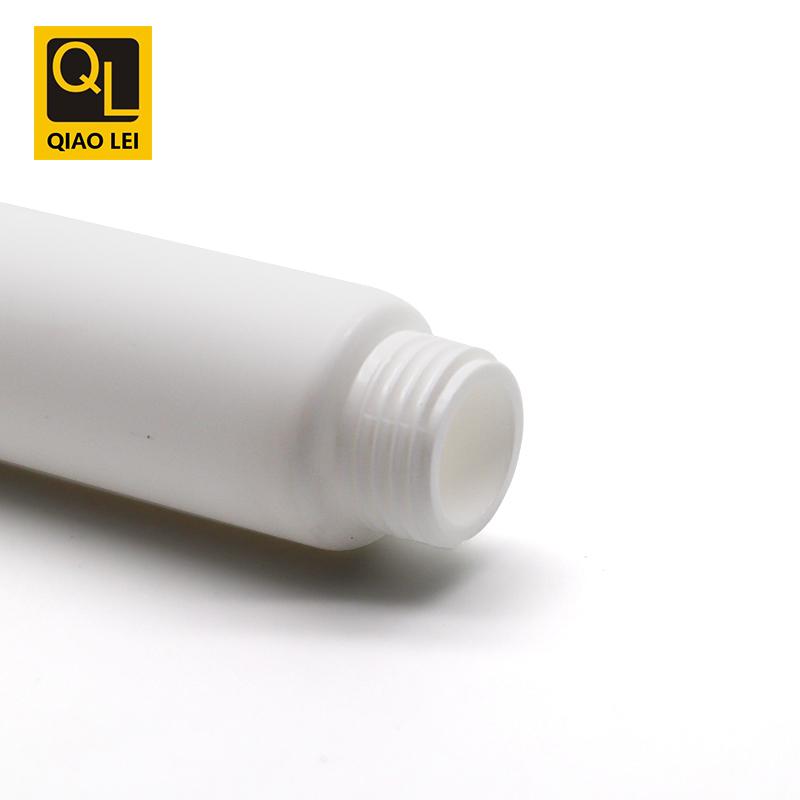 19 tube diameter, white lipstick tube 15ml, black lipstick cap