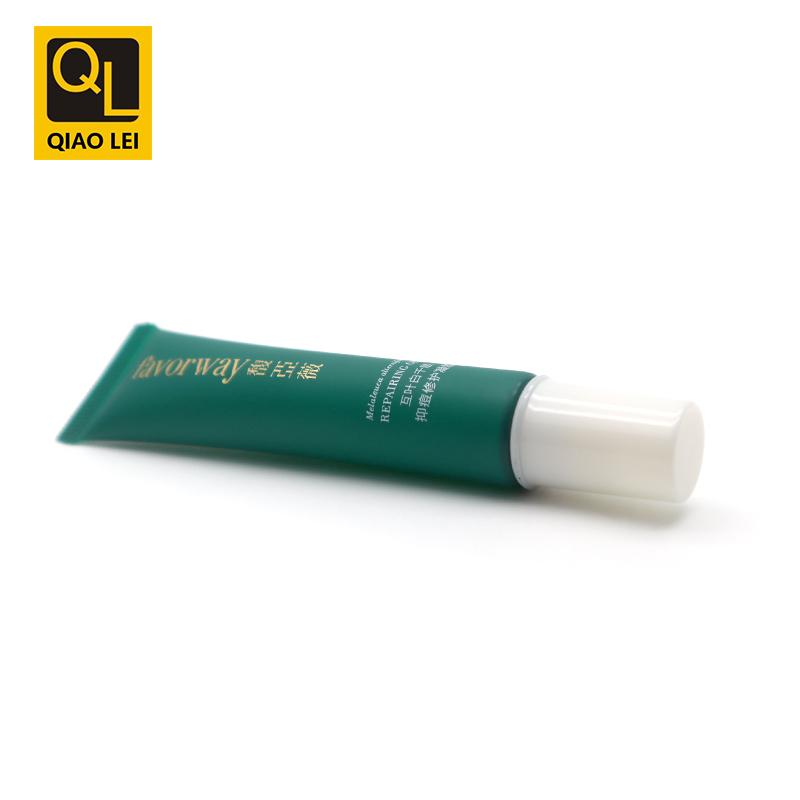 19 tube diameter, green hose, WHITE TIP straight edge cap