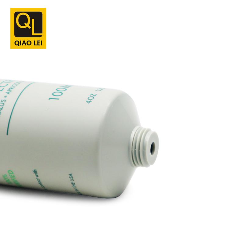 30 tube diameter, white hose, unsealed, gray clamshell