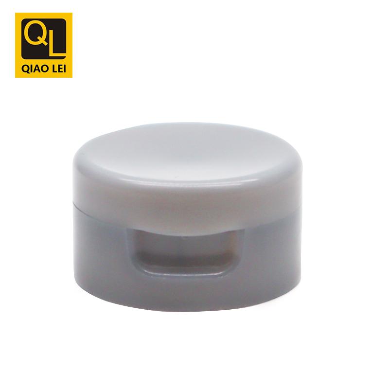 30 tube diameter, white hose, unsealed, gray clamshell