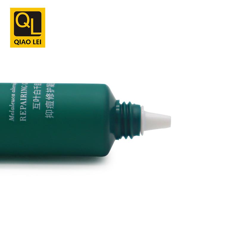 30 tube diameter, dark green hose, straight edge cap