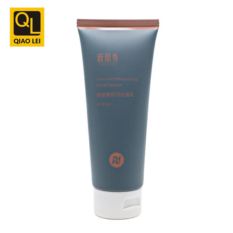 40 tube diameter, cleanser hose, white clamshell