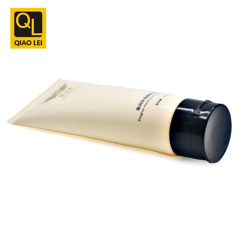 40 tube diameter, beige hose, black clamshell